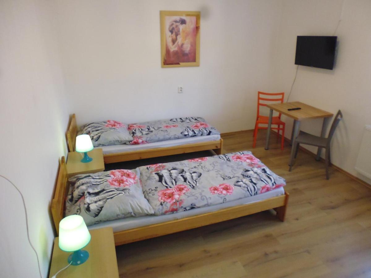 Rodinny Penzion Kyjov Exteriör bild
