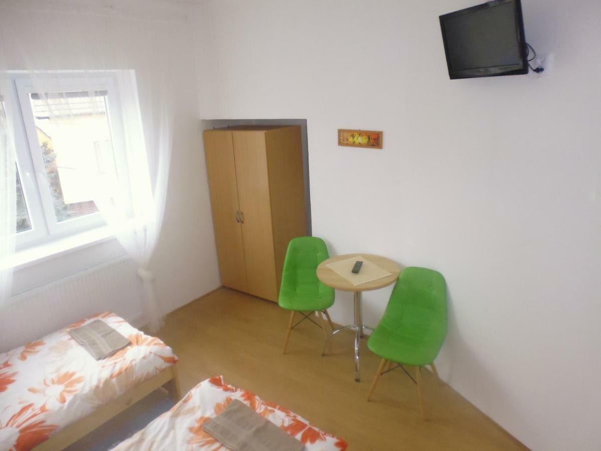 Rodinny Penzion Kyjov Exteriör bild