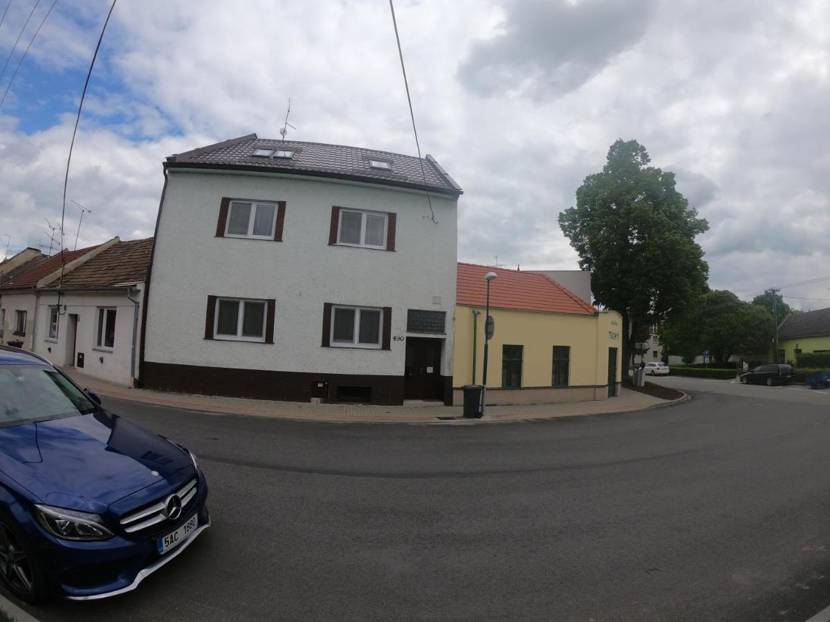 Rodinny Penzion Kyjov Exteriör bild